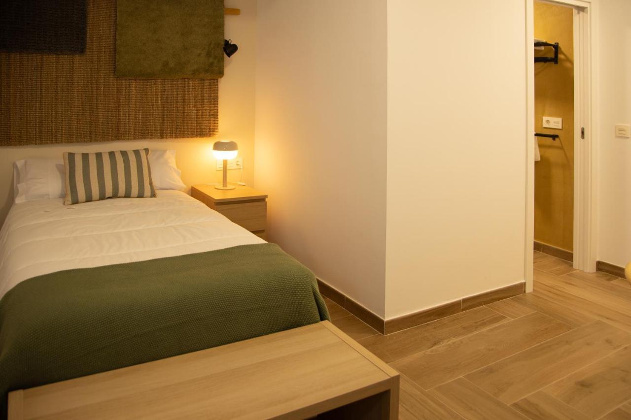 Hotel Los Alamos Boutique Plasencia Exterior photo